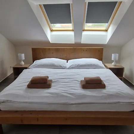 Restaurace - Apartmany Bobule 3* Pavlov